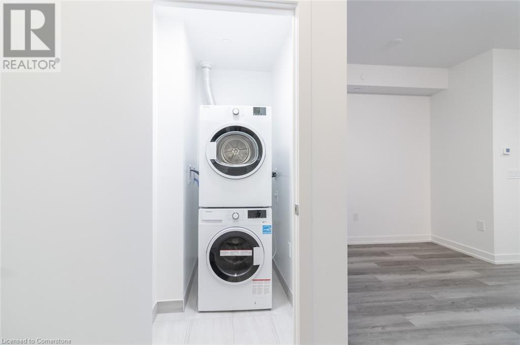 5 Wellington Street S Unit# 404, Kitchener, Ontario  N2G 0E3 - Photo 27 - 40683368