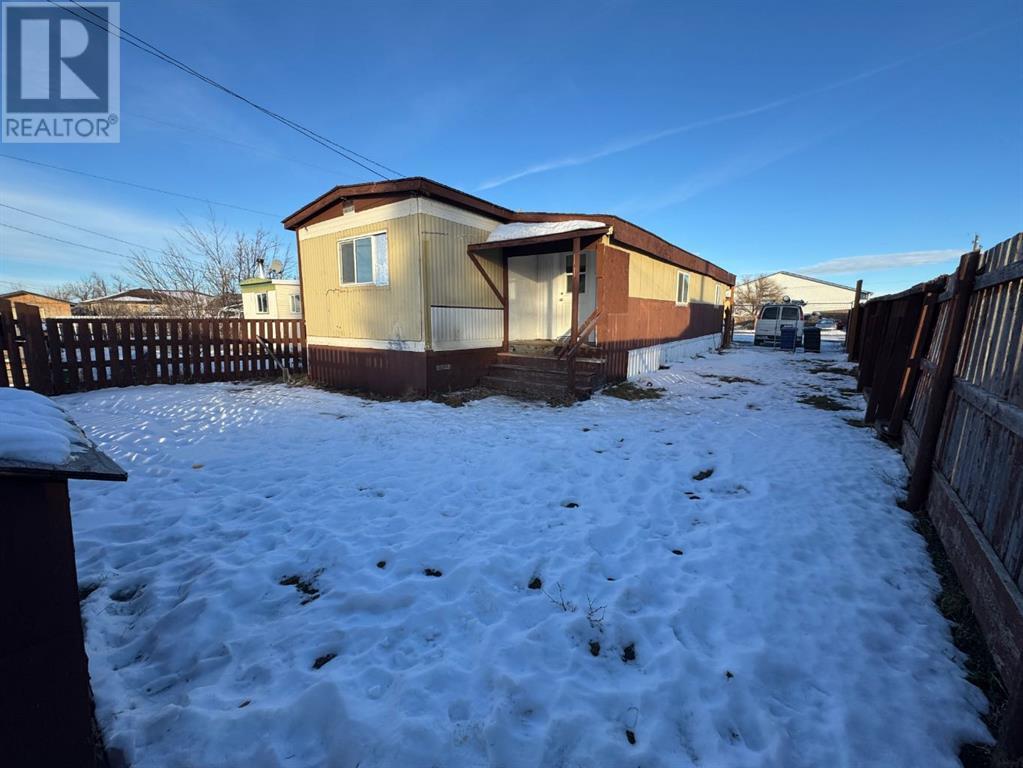 310 11 St, Fort Macleod, Alberta  T0L 0Z0 - Photo 2 - A2182260