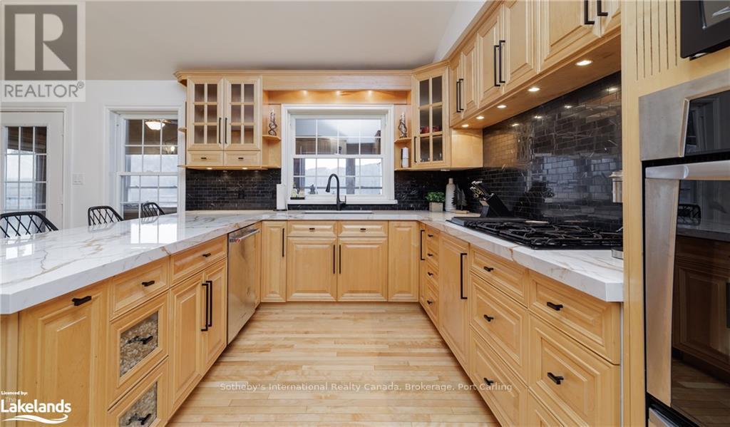 427 West Browns Road, Huntsville, Ontario  P1H 2J3 - Photo 12 - X10897788