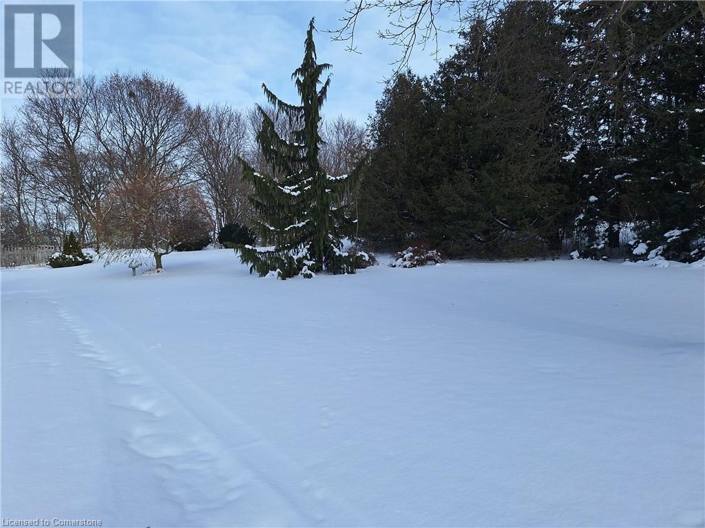 18 HIGH Street, elmira, Ontario