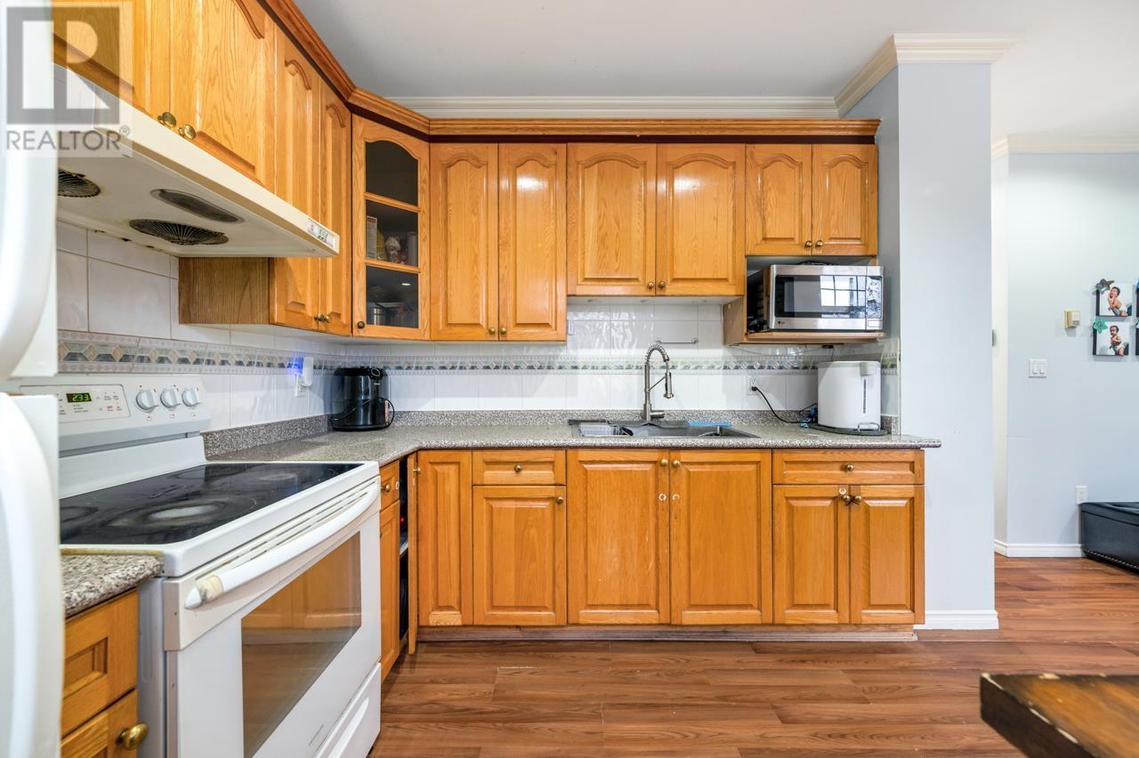 3055 Douglas Road, Burnaby, British Columbia  V5G 3N8 - Photo 9 - R2948579