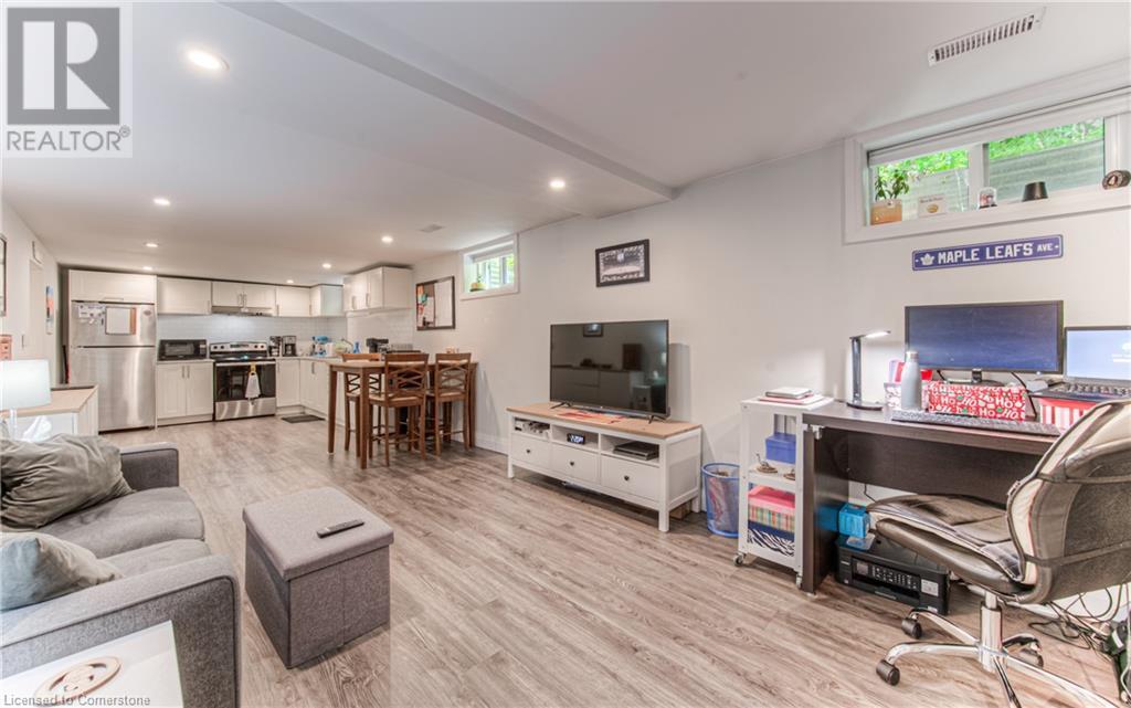 27 Weichel Street, Kitchener, Ontario  N2M 2A7 - Photo 22 - 40662989