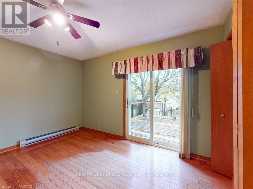 775 21st A E, Owen Sound, Ontario  N4K 6T2 - Photo 16 - X11880057