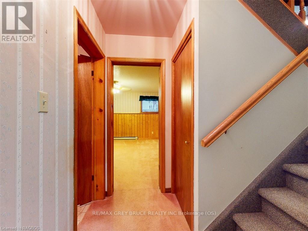 775 21st A E, Owen Sound, Ontario  N4K 6T2 - Photo 27 - X11880057