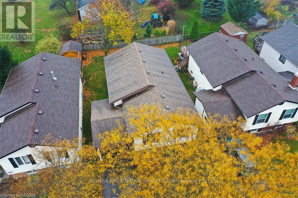 775 21st A E, Owen Sound, Ontario  N4K 6T2 - Photo 40 - X11880057