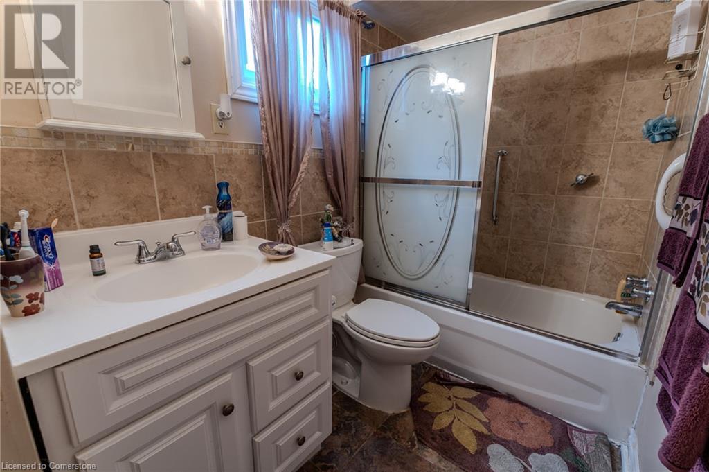 33 Clyde Street, Hamilton, Ontario  L8L 5R5 - Photo 11 - 40682990