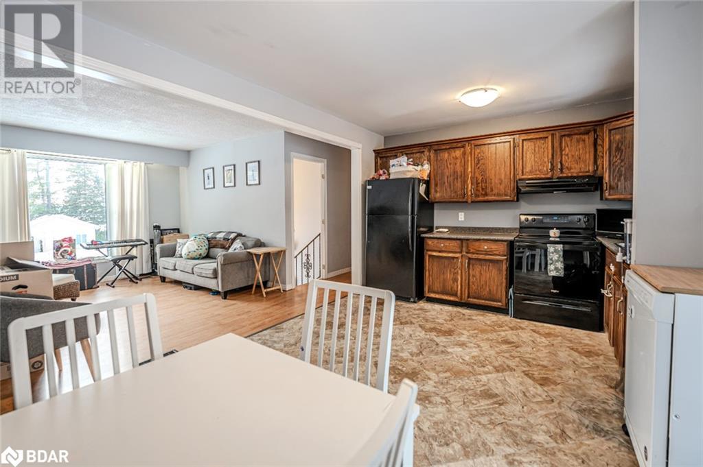 53 Ward Avenue, Oro-Medonte, Ontario  L3V 6H2 - Photo 4 - 40683618