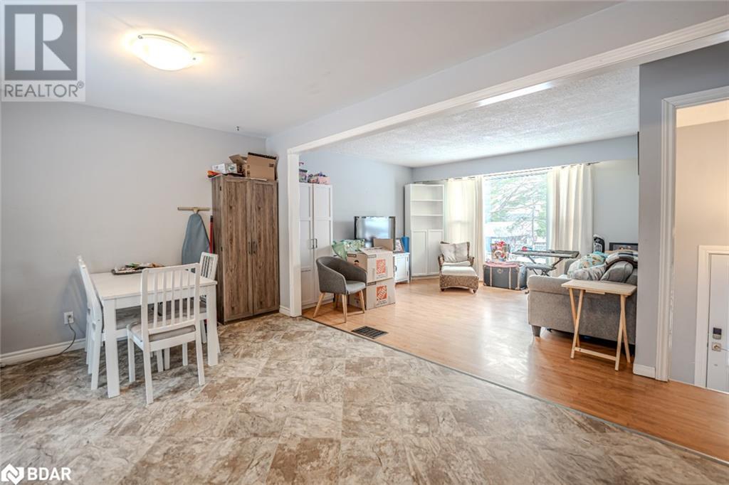 53 Ward Avenue, Oro-Medonte, Ontario  L3V 6H2 - Photo 5 - 40683618