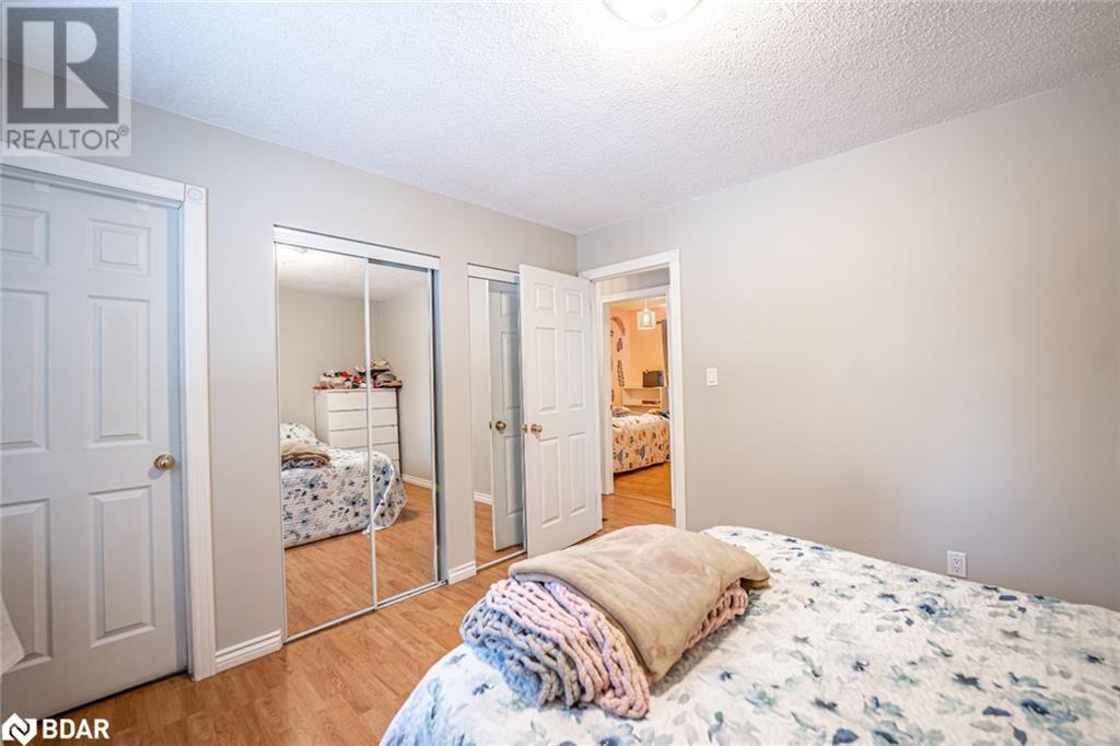 53 Ward Avenue, Oro-Medonte, Ontario  L3V 6H2 - Photo 8 - 40683618