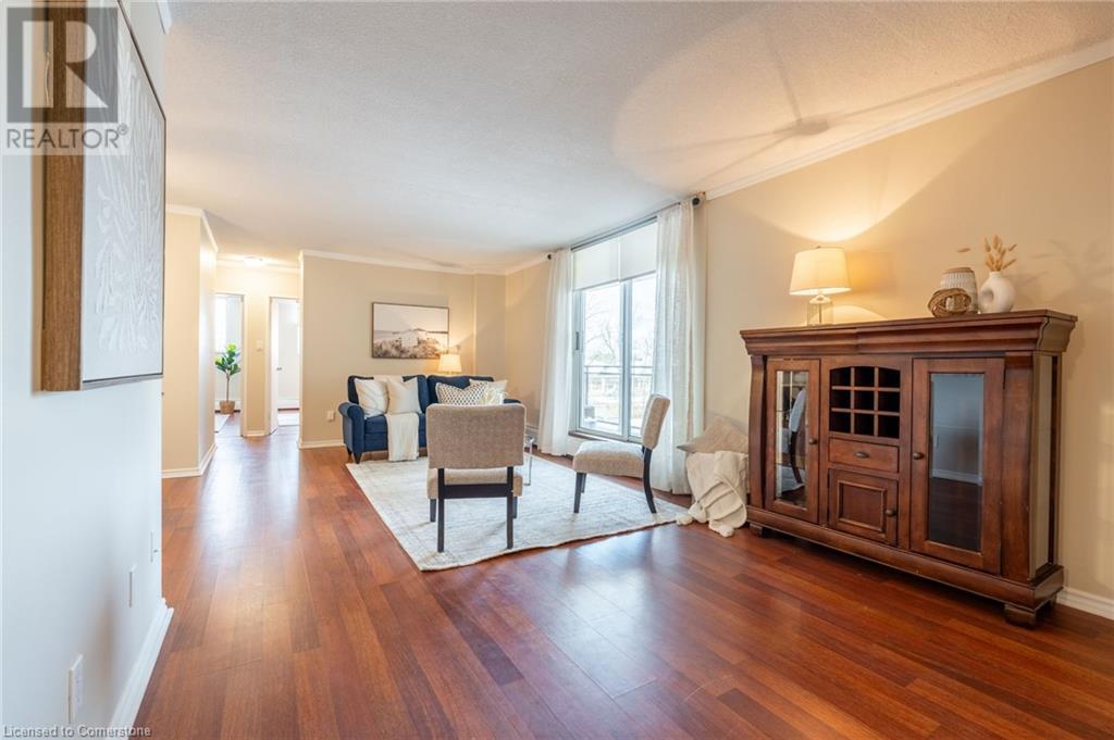 975 Warwick Court Unit# 201, Burlington, Ontario  L7T 3Z7 - Photo 6 - 40683762