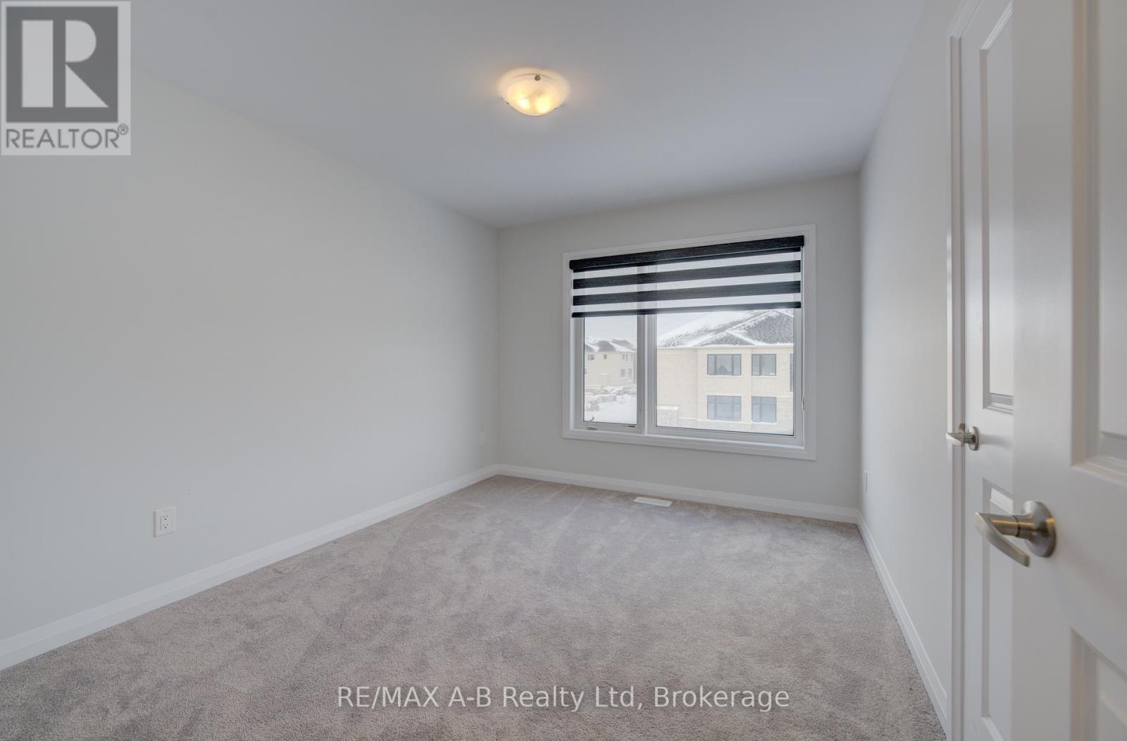 928 Sobeski Avenue, Woodstock, Ontario  N4T 0N7 - Photo 29 - X11884571