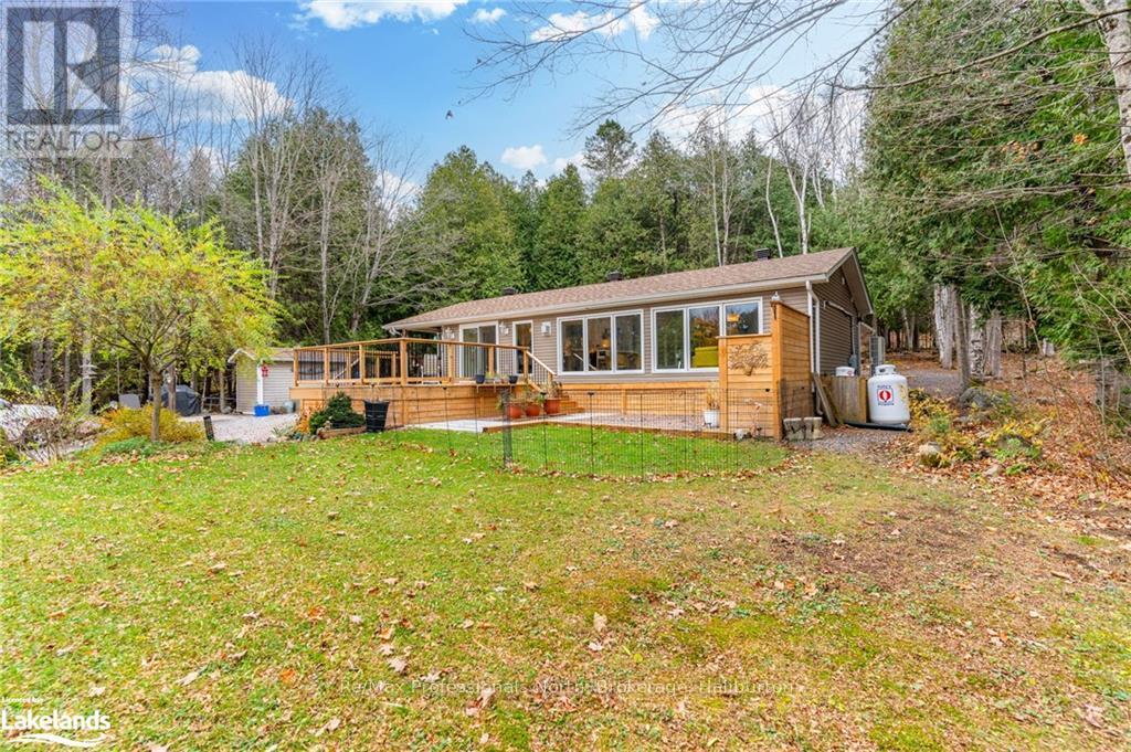 1086 Providence Drive E, Algonquin Highlands, Ontario  K0M 1S0 - Photo 36 - X10439668
