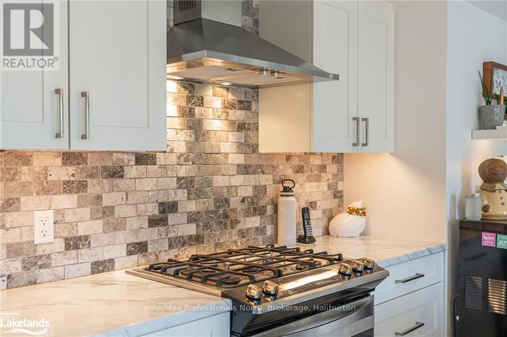 1086 Providence Drive E, Algonquin Highlands, Ontario  K0M 1S0 - Photo 9 - X10439668