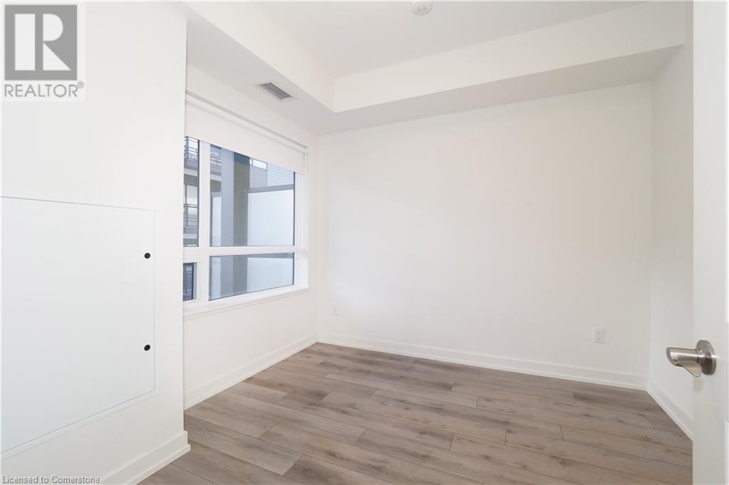 255 Northfield Drive E Unit# 305, Waterloo, Ontario  N2J 3G8 - Photo 25 - 40683734