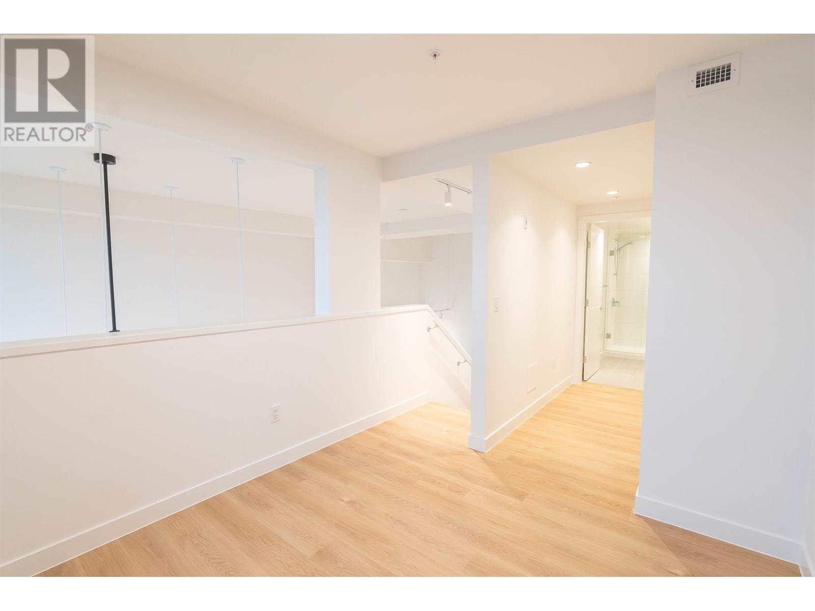 308 9888 University Crescent, Burnaby, British Columbia V5A 0G4 - Photo 15 - R2936025