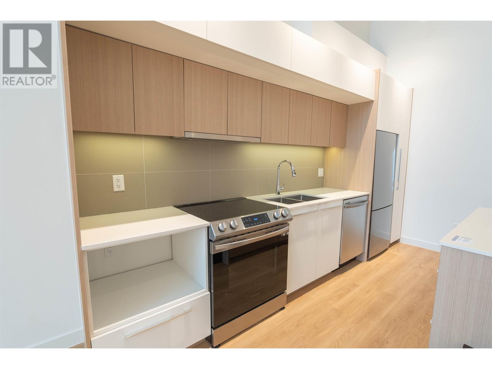 308 9888 University Crescent, Burnaby, British Columbia V5A 0G4 - Photo 6 - R2936025