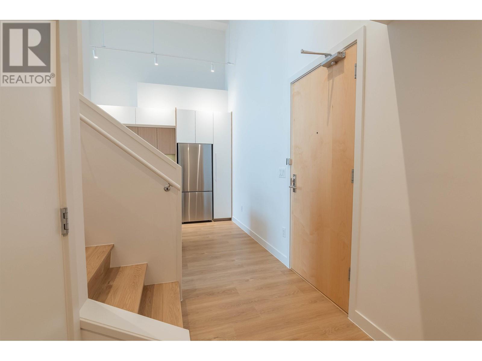 308 9888 University Crescent, Burnaby, British Columbia V5A 0G4 - Photo 13 - R2936025