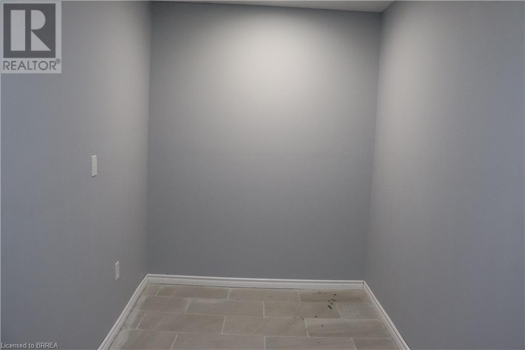 249 Murray Street Unit# 9, Brantford, Ontario  N3S 5S4 - Photo 8 - 40683213