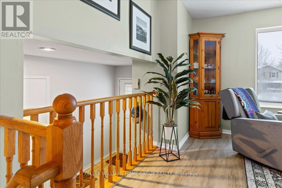 626 Holman Crescent, Centre Wellington, Ontario  N1M 3M1 - Photo 4 - X11884630