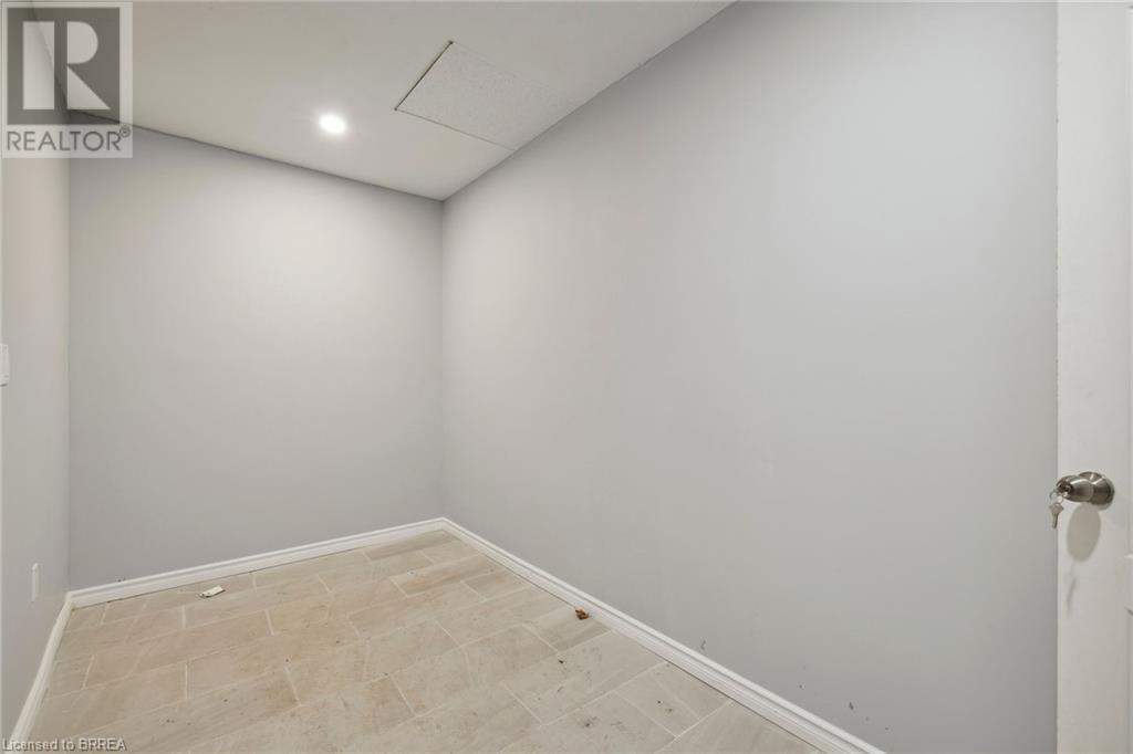 249 Murray Street Unit# 1, Brantford, Ontario  N3S 5S4 - Photo 13 - 40682223