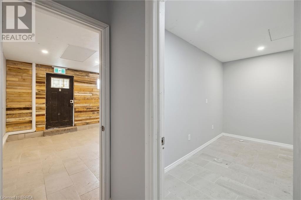 249 Murray Street Unit# 1, Brantford, Ontario  N3S 5S4 - Photo 5 - 40682223