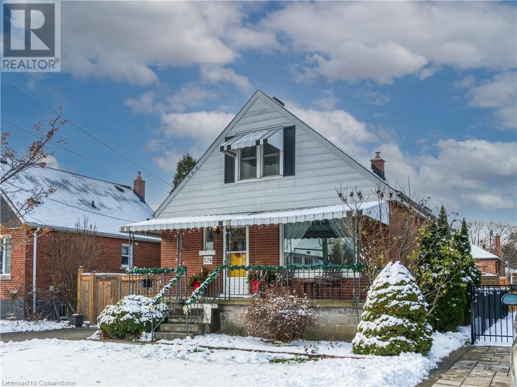 124 East 43rd StreetHamilton, Ontario  L8T 3B9 - Photo 1 - 40683895
