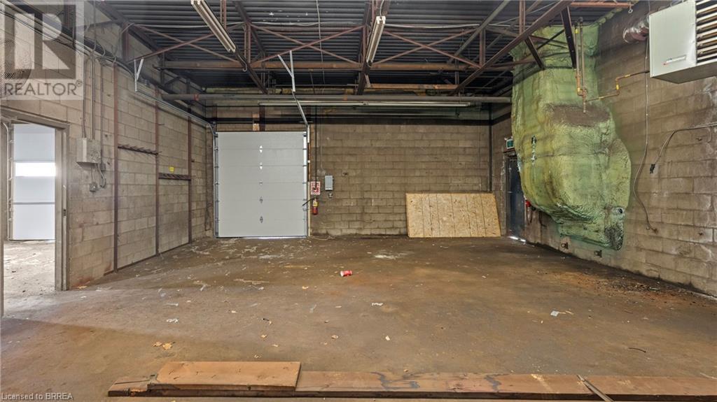 247 Colborne Street W, Brantford, Ontario  N3T 1M1 - Photo 20 - 40683789