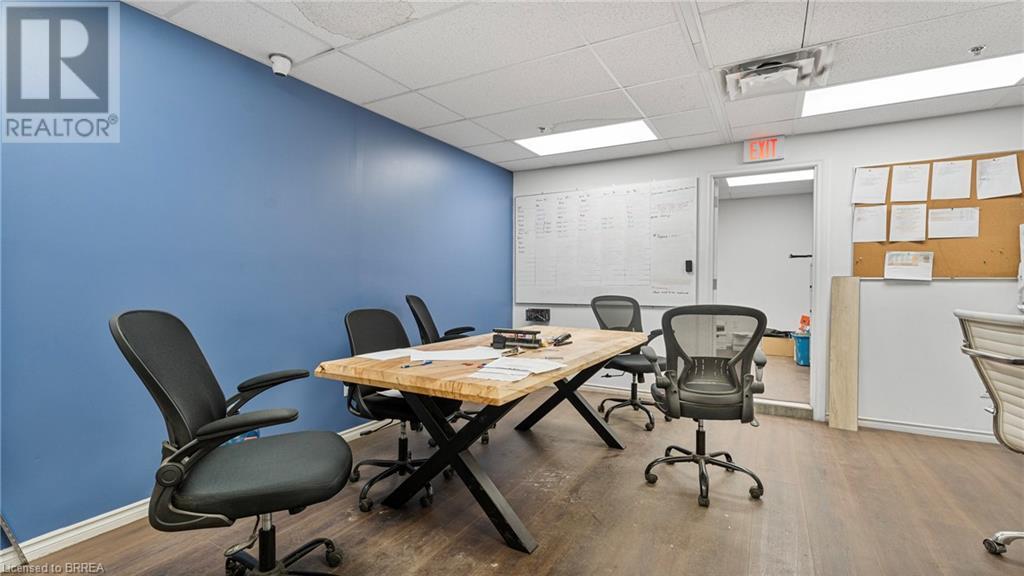 247 Colborne Street W, Brantford, Ontario  N3T 1M1 - Photo 26 - 40683789