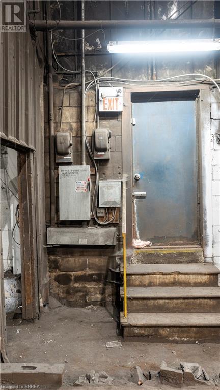 247 Colborne Street W, Brantford, Ontario  N3T 1M1 - Photo 37 - 40683789