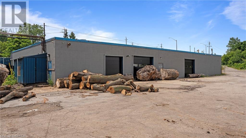 247 Colborne Street W, Brantford, Ontario  N3T 1M1 - Photo 8 - 40683789