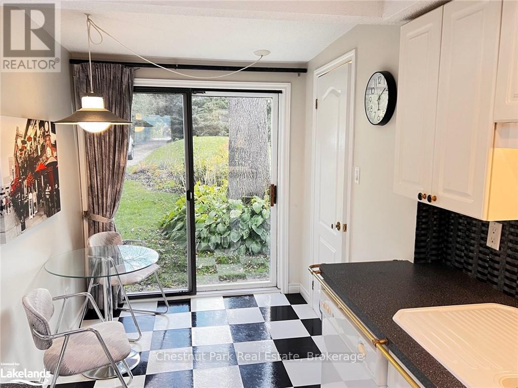 89 Georgian Manor Drive, Collingwood, Ontario  L9Y 5P4 - Photo 19 - S10897834