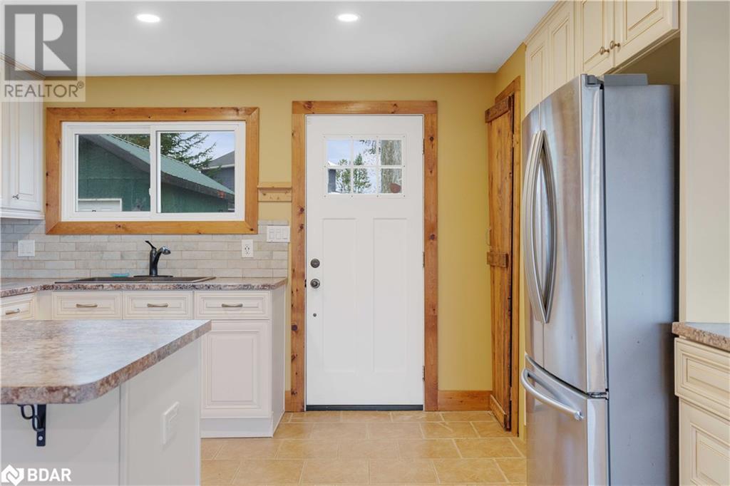 2825 The Lane, Severn, Ontario  L0K 1G0 - Photo 9 - 40683919