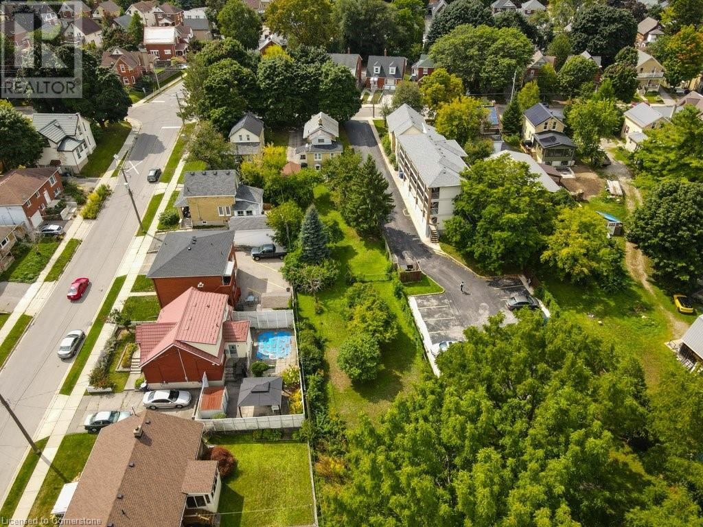 188 Waterloo StreetKitchener, Ontario  N2H 3W1 - Photo 4 - 40646297