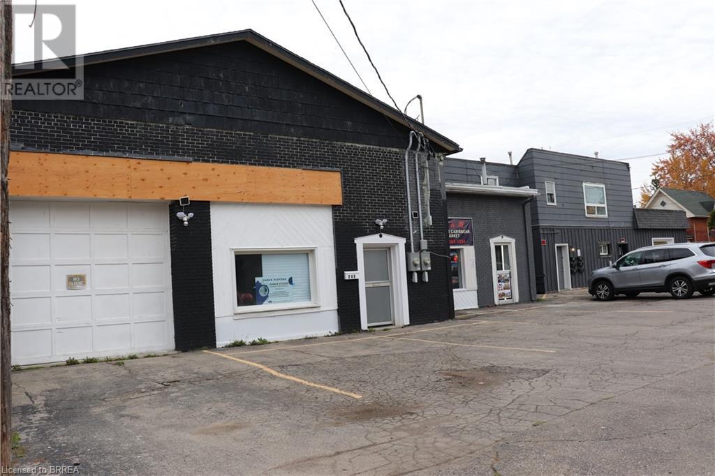 249 Murray Street, Brantford, Ontario  N3S 5S4 - Photo 4 - 40677585