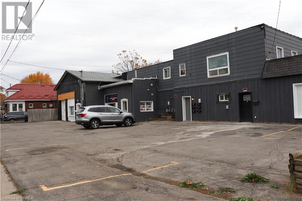 249 Murray Street, Brantford, Ontario  N3S 5S4 - Photo 3 - 40677585