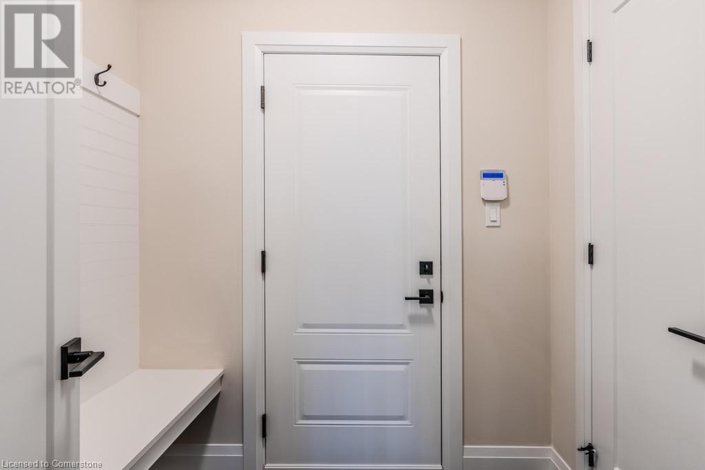 7 Bartlett Avenue, Grimsby, Ontario  L3M 5N7 - Photo 18 - 40683928