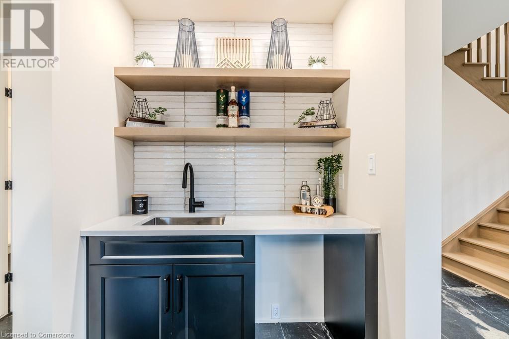 7 Bartlett Avenue, Grimsby, Ontario  L3M 5N7 - Photo 12 - 40683928