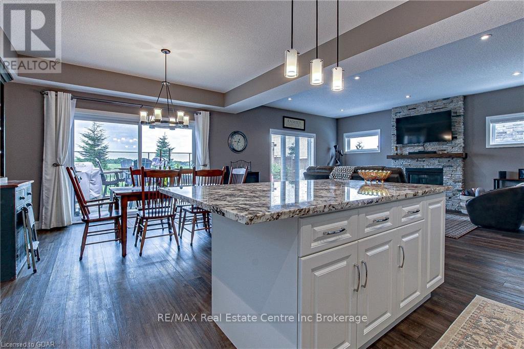 587 Hawthorne Place, Woodstock, Ontario  N4T 0B8 - Photo 11 - X10875886