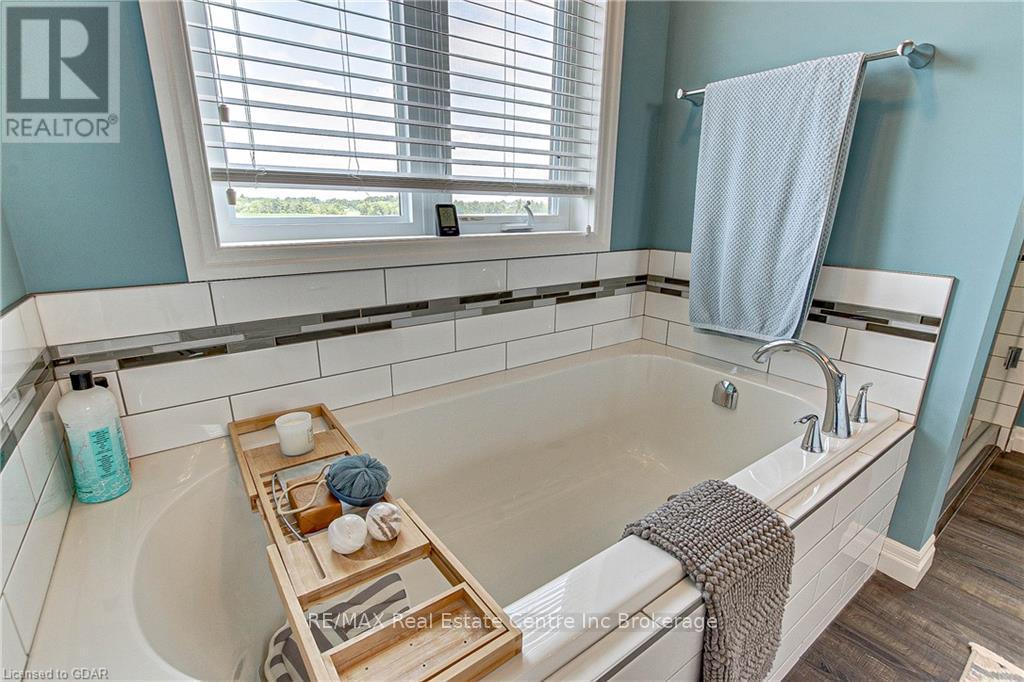 587 Hawthorne Place, Woodstock, Ontario  N4T 0B8 - Photo 24 - X10875886