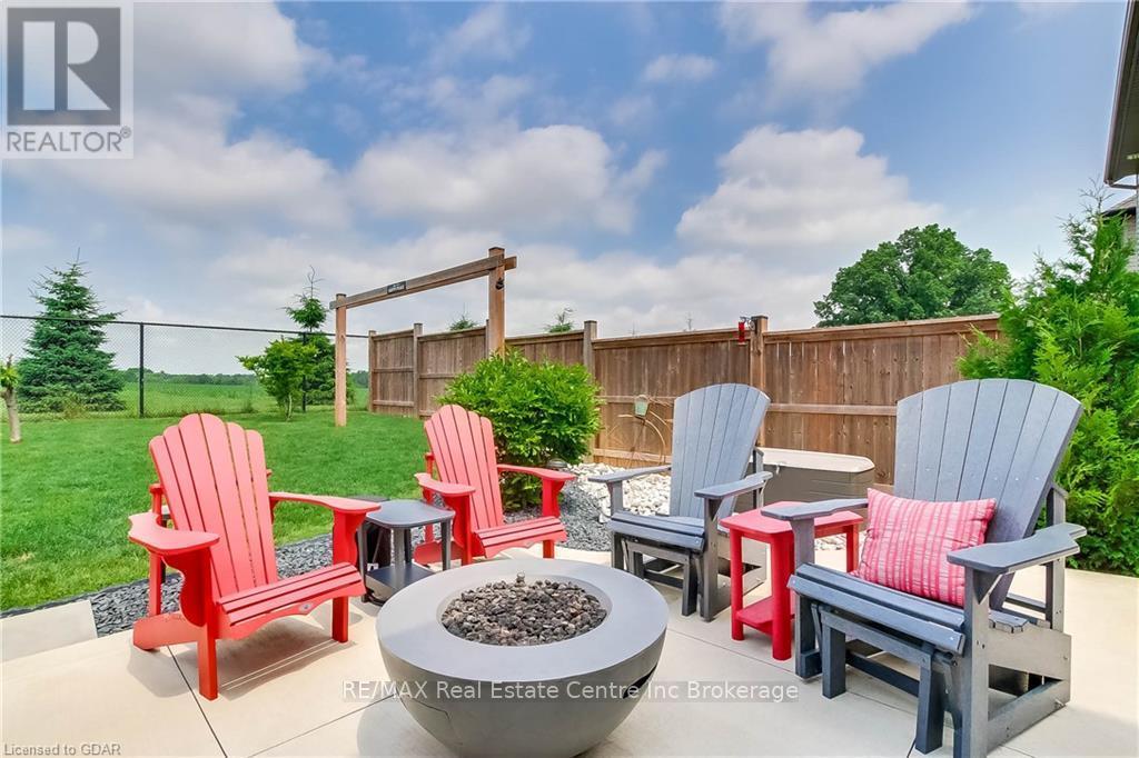 587 Hawthorne Place, Woodstock, Ontario  N4T 0B8 - Photo 27 - X10875886