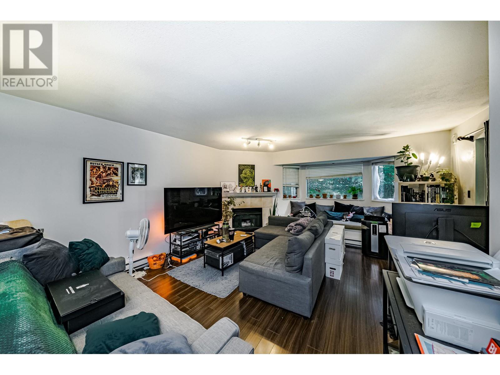 109 3738 Norfolk Street, Burnaby, British Columbia  V5G 4V4 - Photo 11 - R2948299