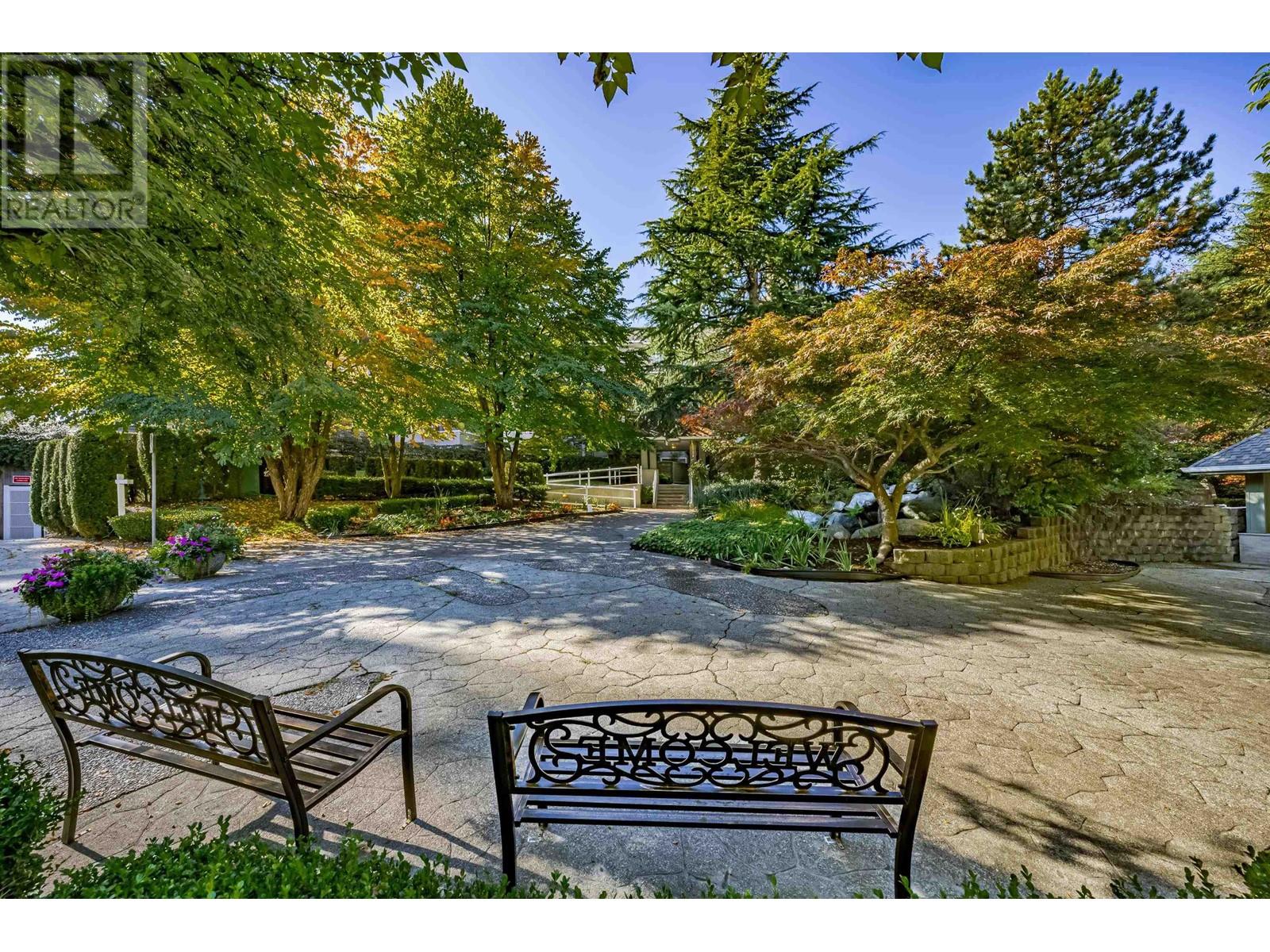 109 3738 Norfolk Street, Burnaby, British Columbia  V5G 4V4 - Photo 3 - R2948299
