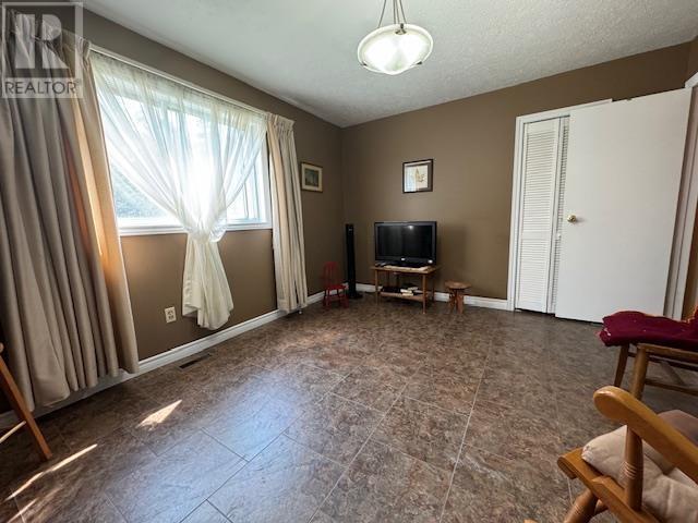 53 Hemlo Drive, Marathon, Ontario  P0T 2E0 - Photo 24 - TB242987