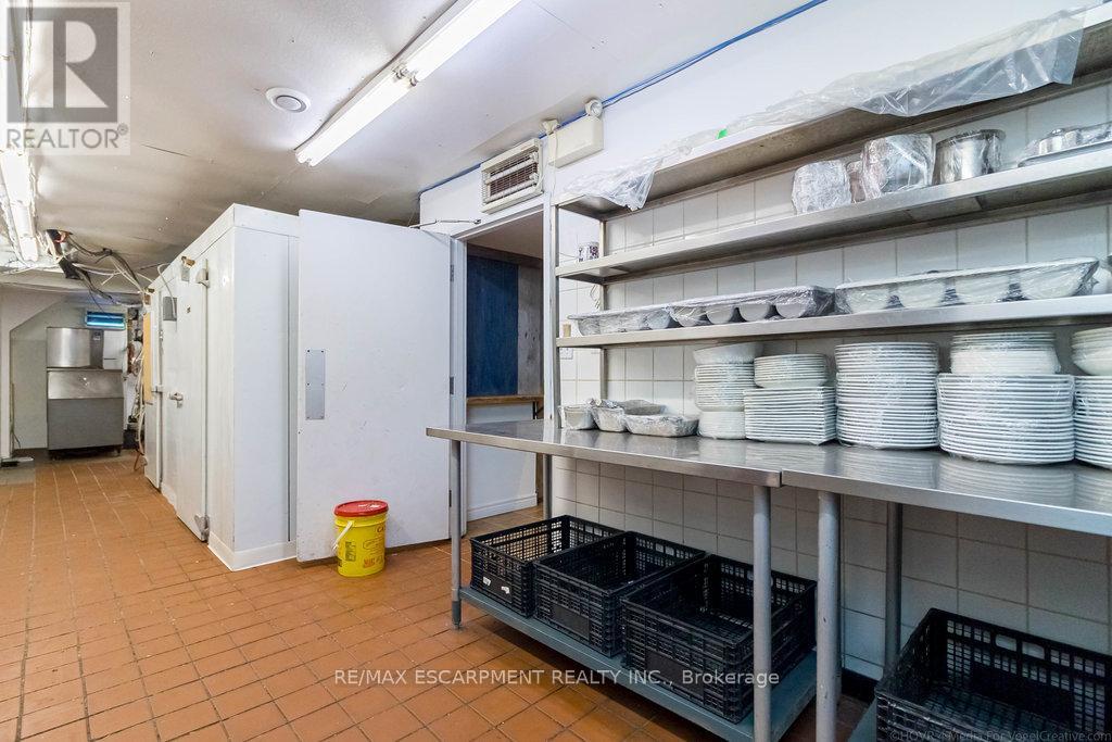 2251 Rymal Road E, Hamilton, Ontario  L8J 2V8 - Photo 16 - X11884852