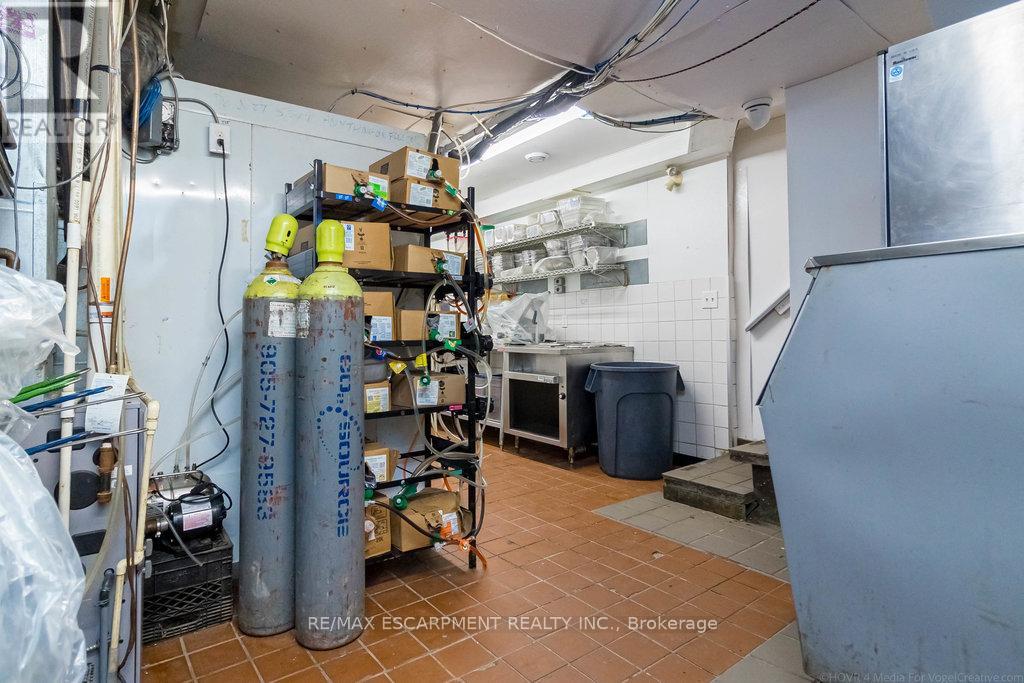 2251 Rymal Road E, Hamilton, Ontario  L8J 2V8 - Photo 23 - X11884852