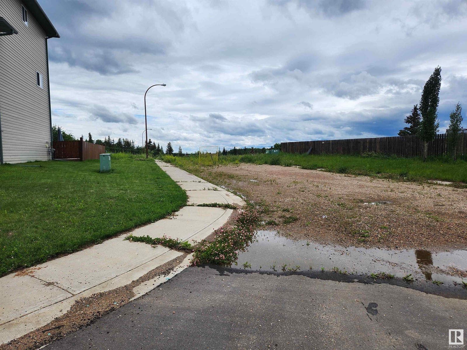 Property at 12 Avenue & 13 ST image 2