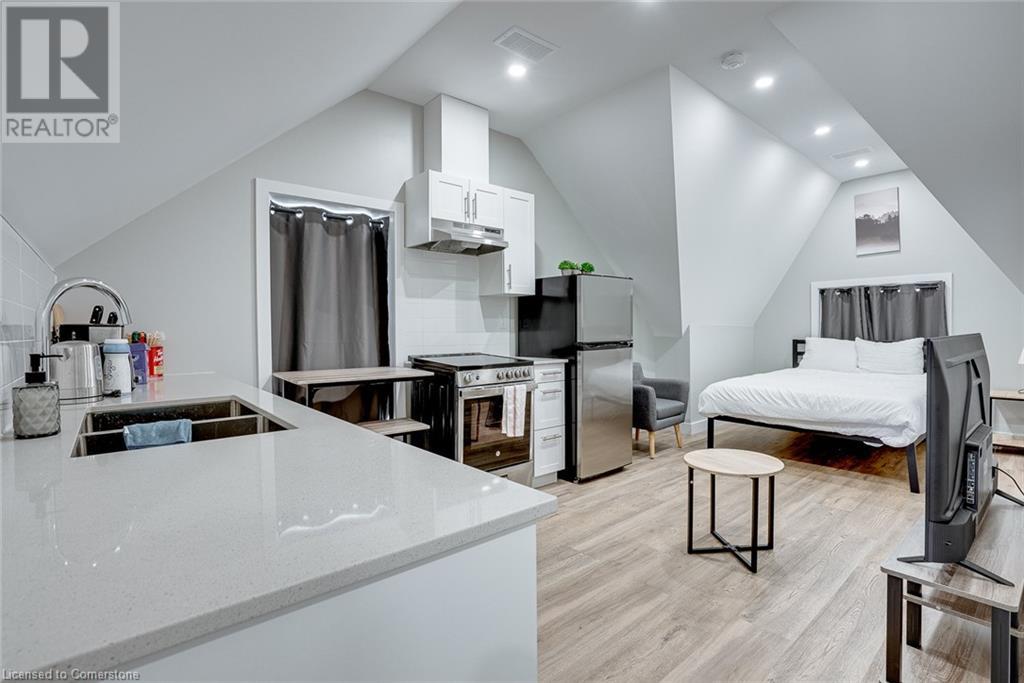 102 Wellington Street N Unit# 4, Hamilton, Ontario  L8R 1N3 - Photo 6 - 40683742