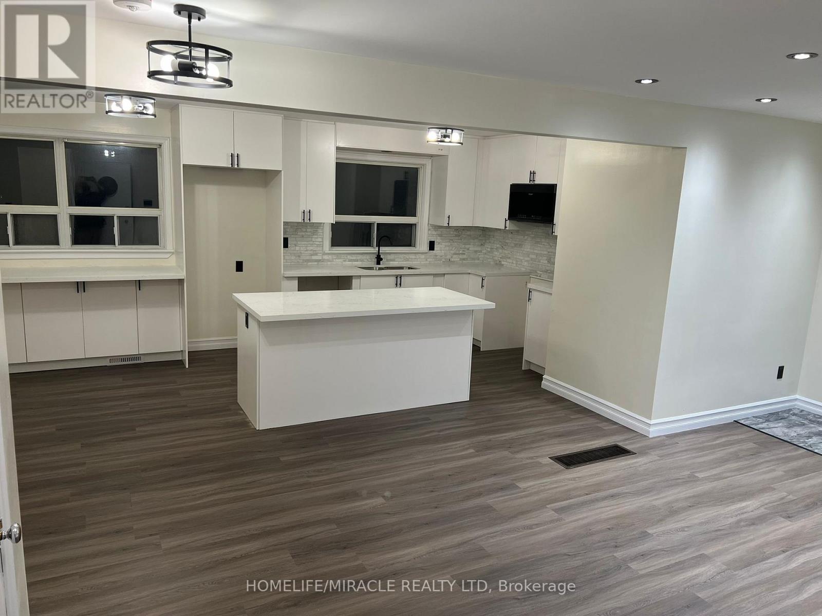 141 Chadburn Street, Oshawa (Central), Ontario  L1H 5V3 - Photo 14 - E11884329