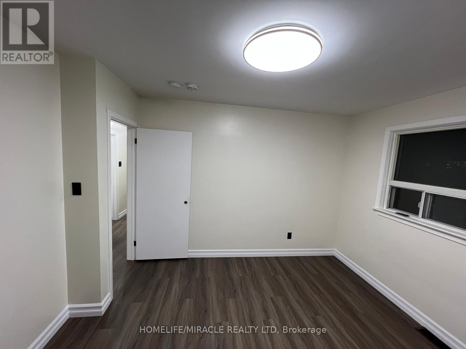 141 Chadburn Street, Oshawa (Central), Ontario  L1H 5V3 - Photo 5 - E11884329