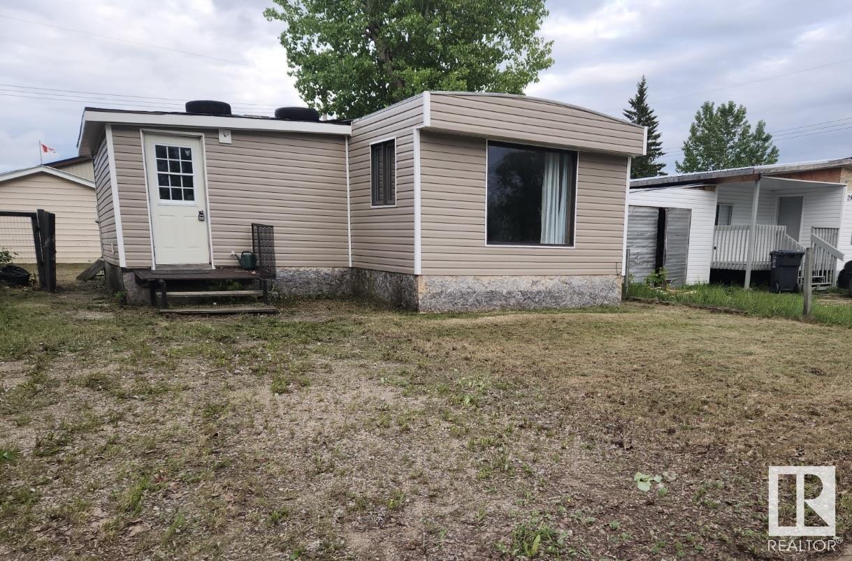 5004 49 St, Dewberry, Alberta  T0B 1G0 - Photo 2 - E4391382